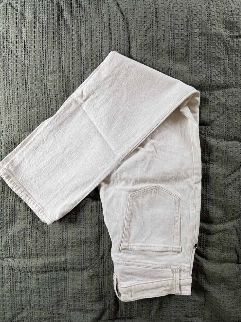 Abercrombie & Fitch Off-White Women's Jeans
